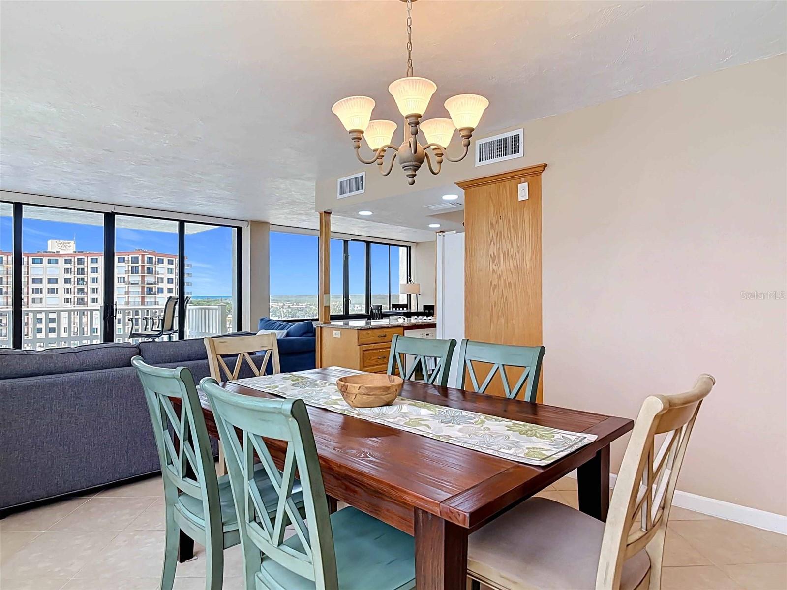 NAUTILUS CONDO - Residential