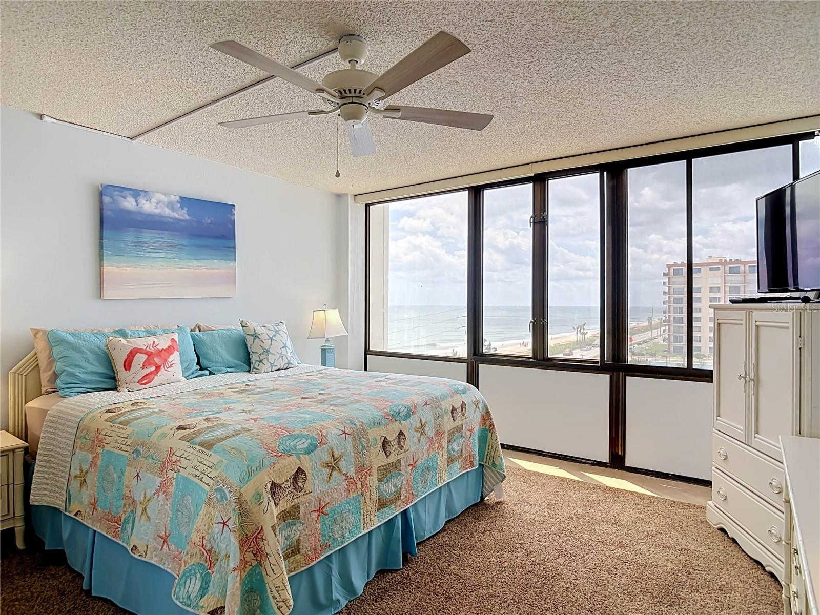 NAUTILUS CONDO - Residential