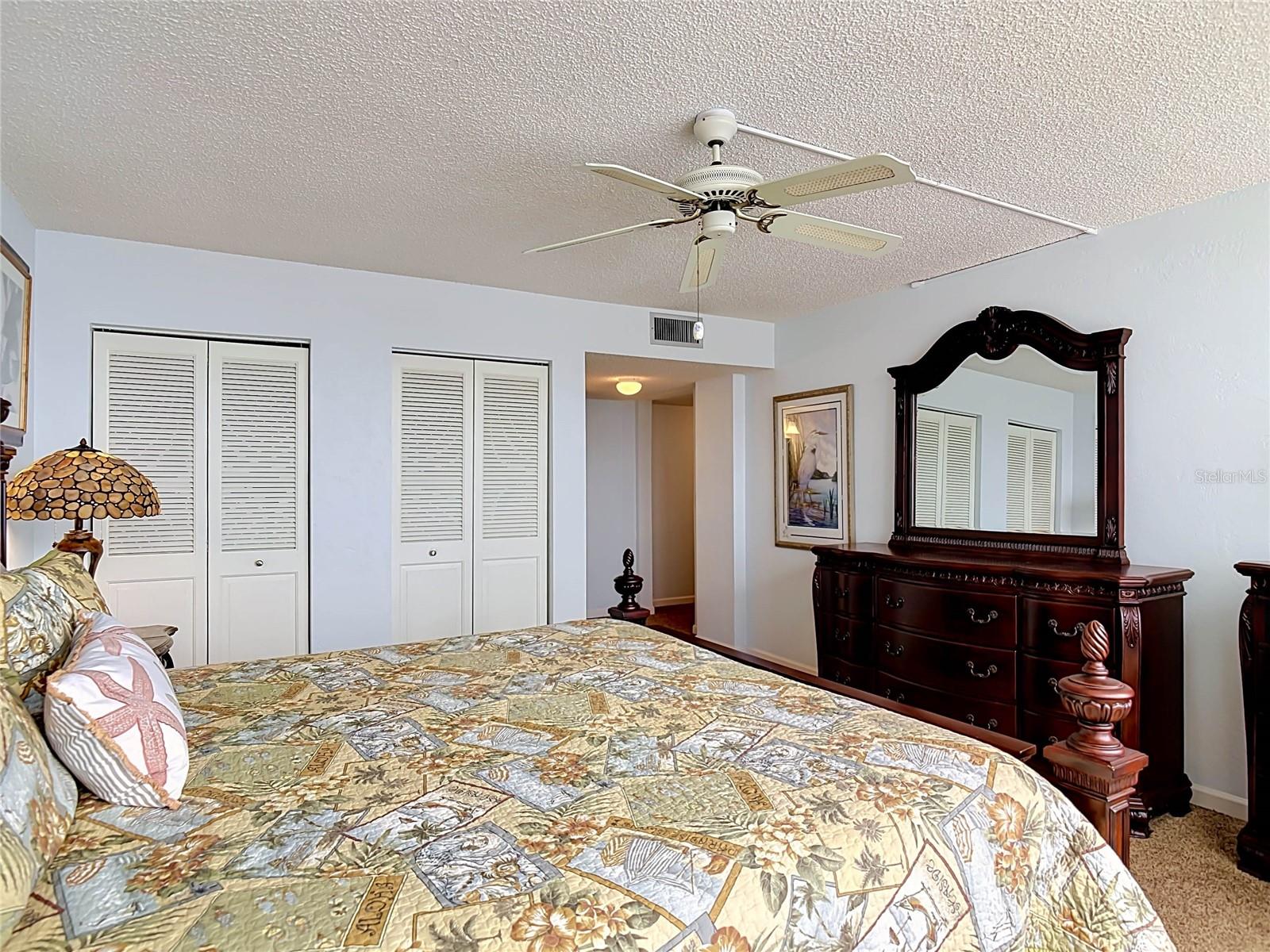 NAUTILUS CONDO - Residential