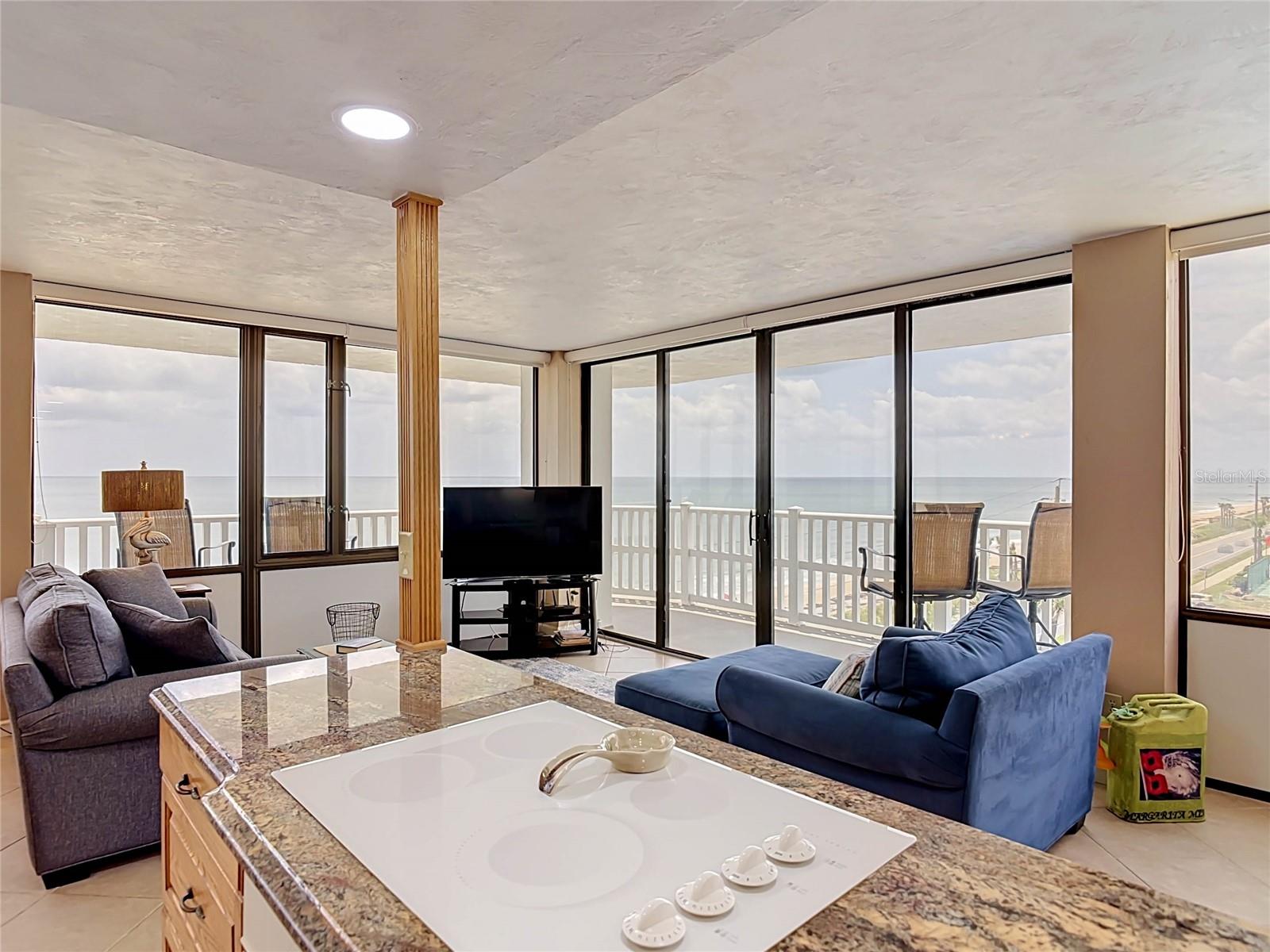 NAUTILUS CONDO - Residential