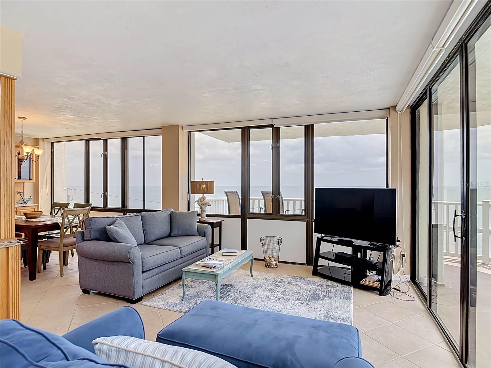 NAUTILUS CONDO - Residential
