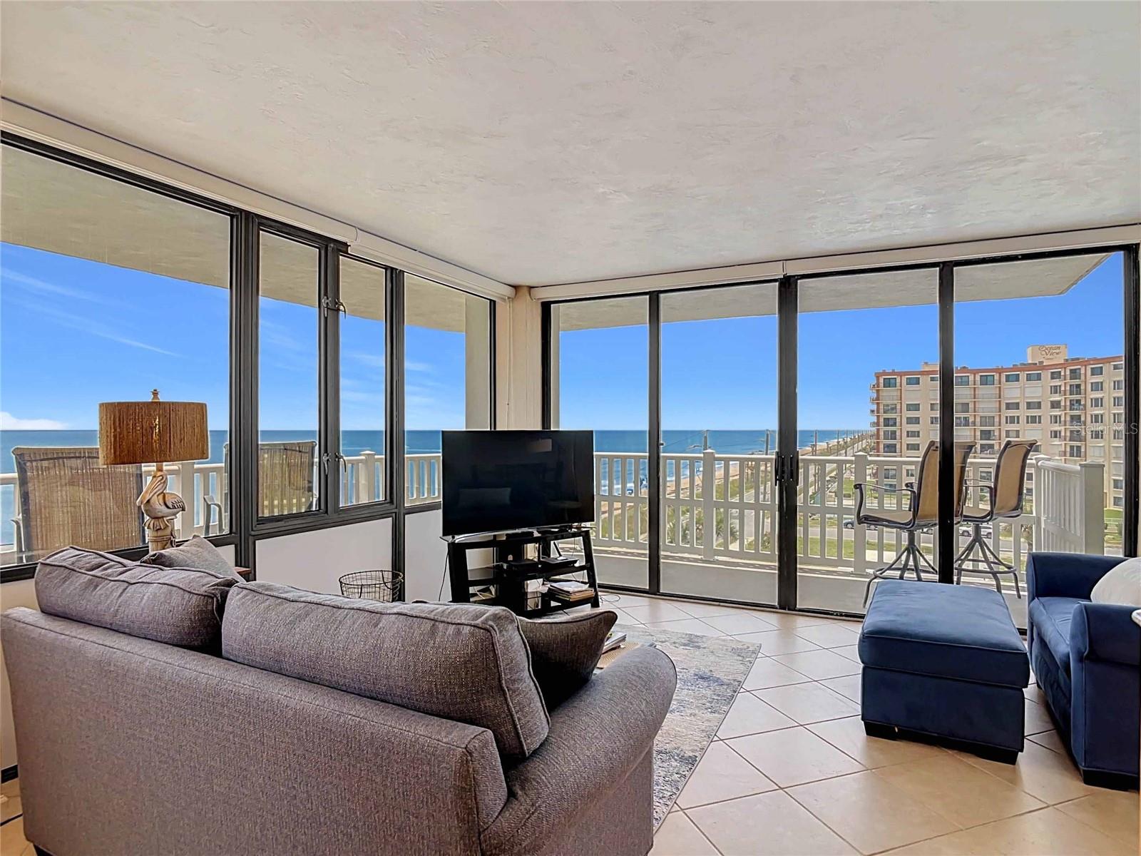 NAUTILUS CONDO - Residential
