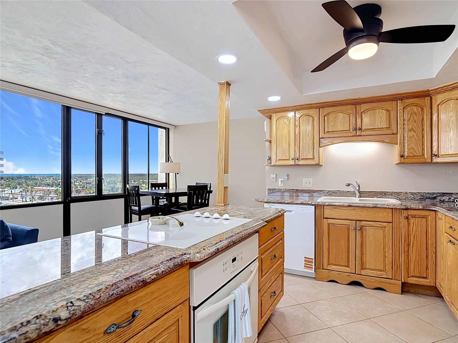 NAUTILUS CONDO - Residential