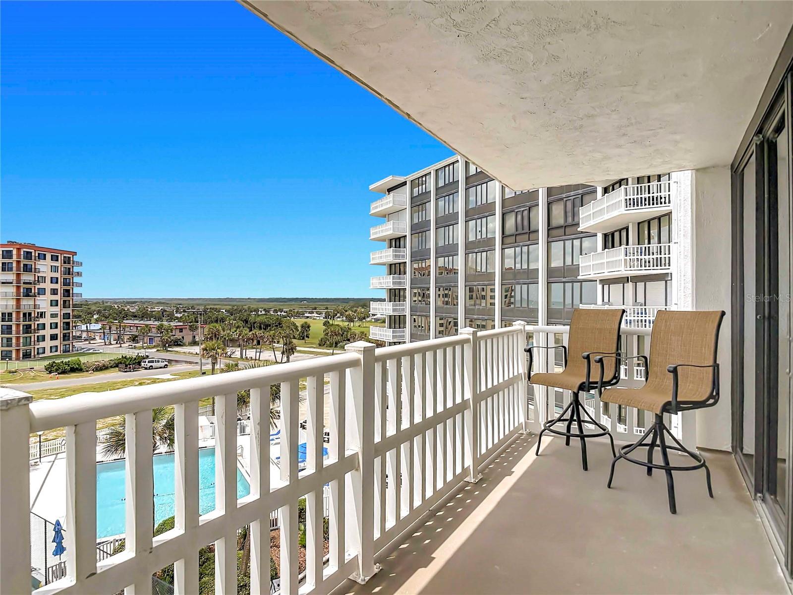 NAUTILUS CONDO - Residential
