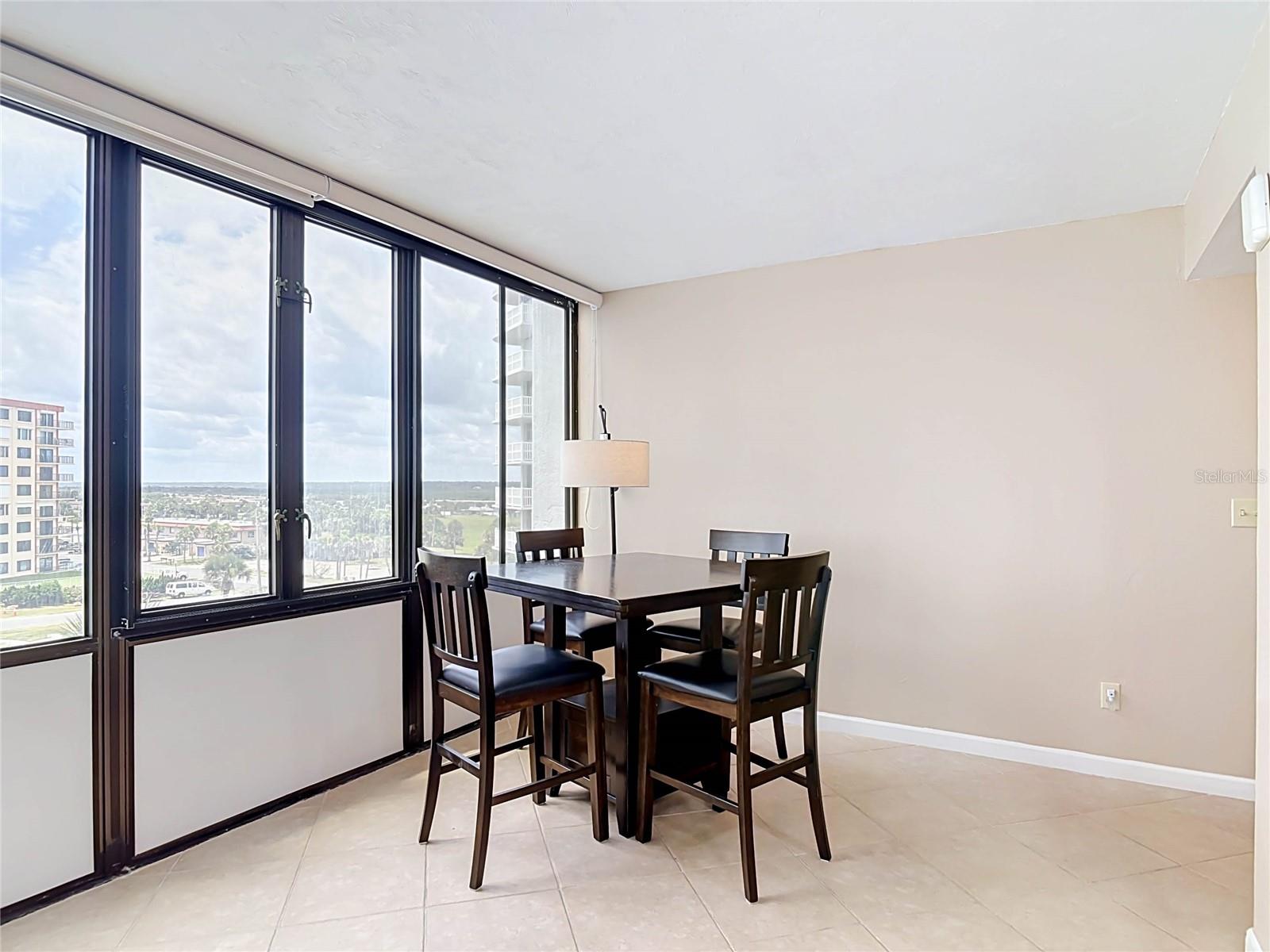 NAUTILUS CONDO - Residential
