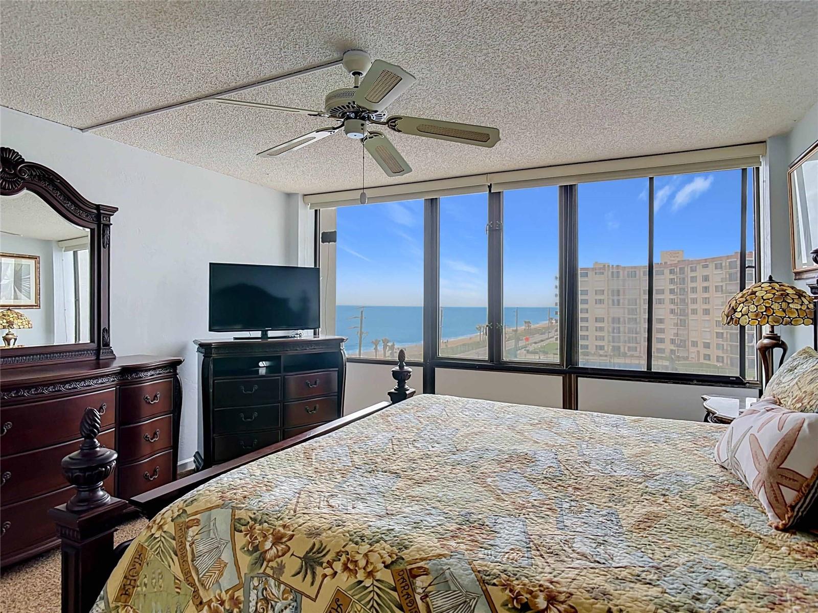 NAUTILUS CONDO - Residential
