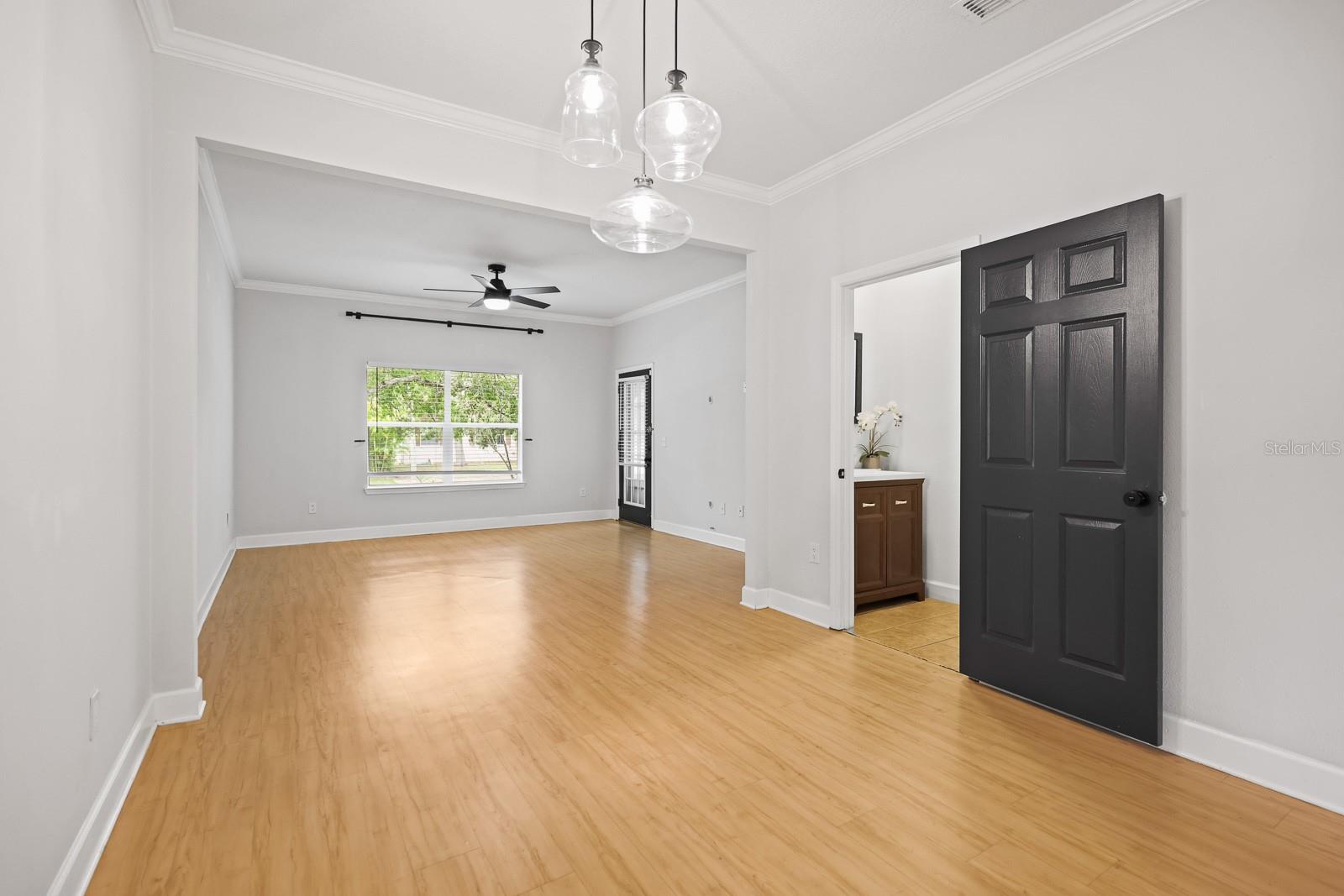WESTSHORE TWNHMS - Residential Lease