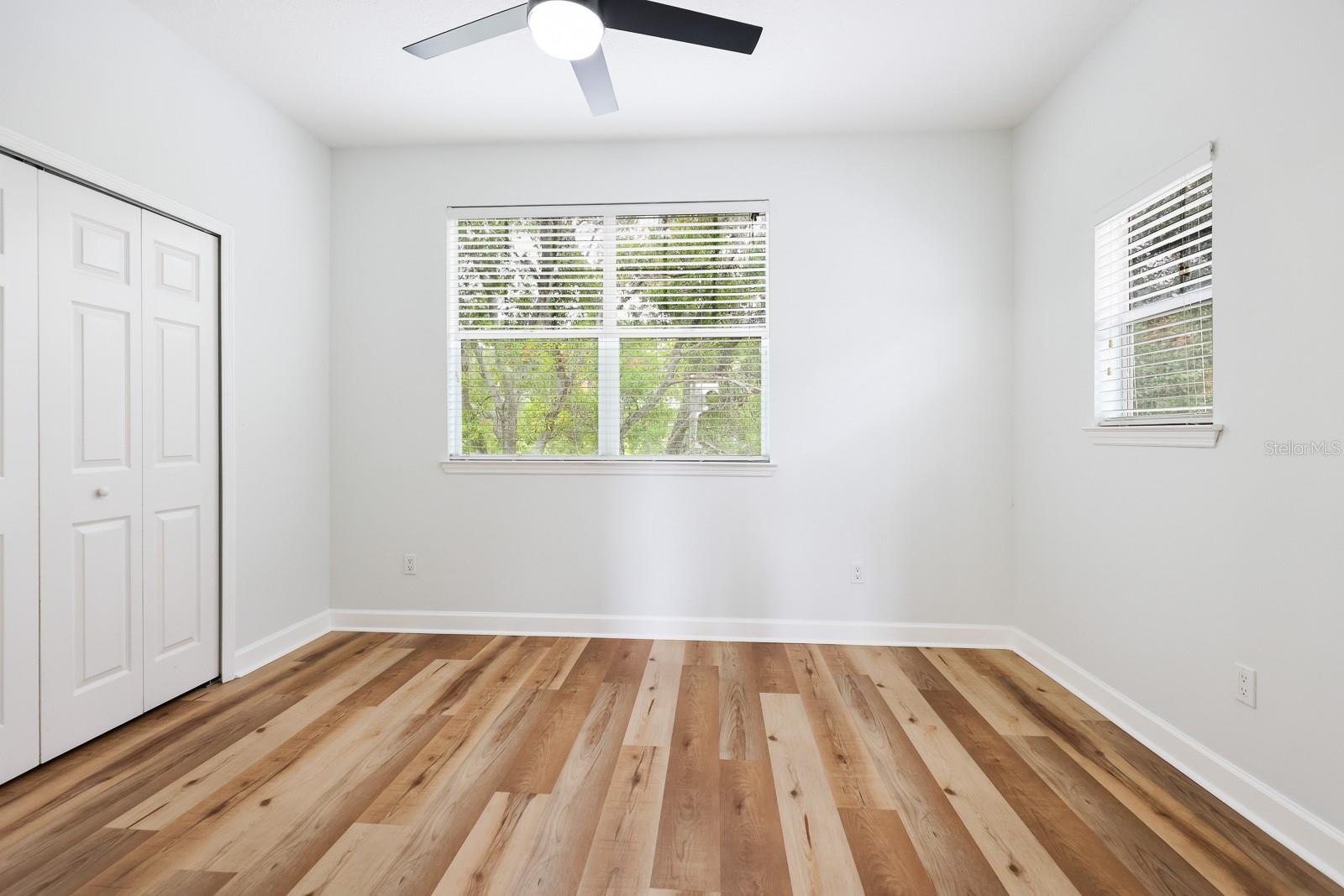 WESTSHORE TWNHMS - Residential Lease