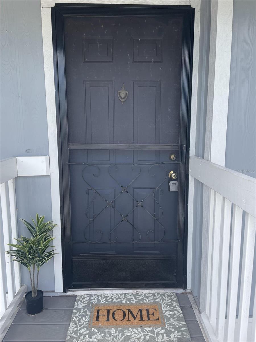 HARBOR PINES, A CONDO OR1439/4215 - Residential Lease