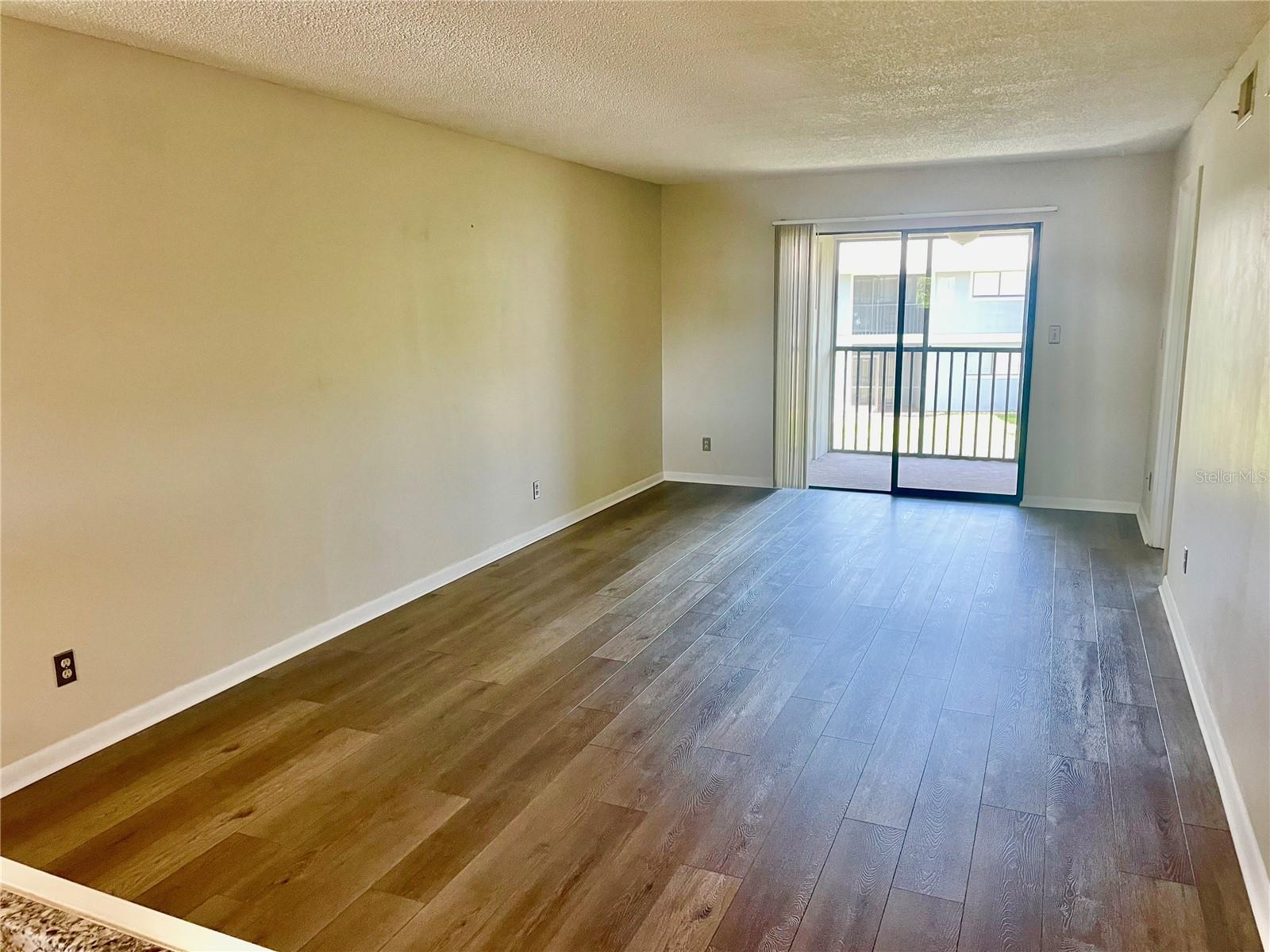 HARBOR PINES, A CONDO OR1439/4215 - Residential Lease