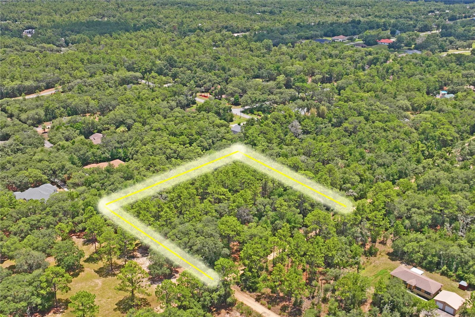CRYSTAL HILLS MINI FARMS UNIT 01 UNREC - Land