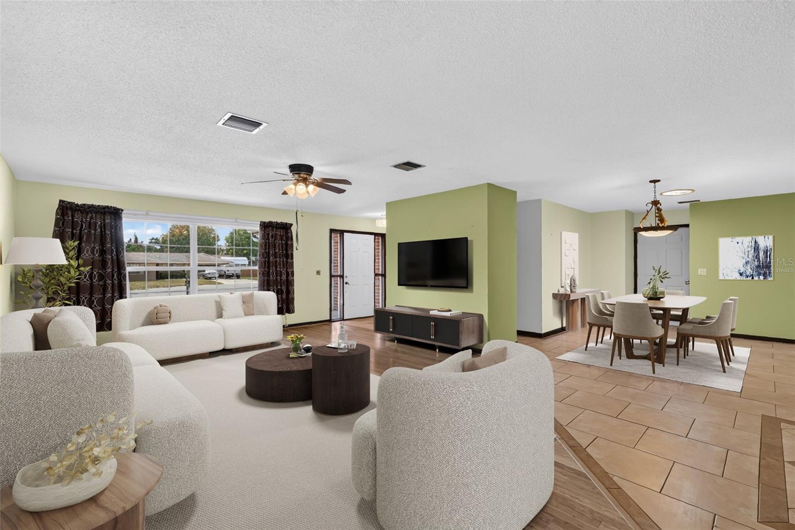 LAKE DORA PINES - Residential
