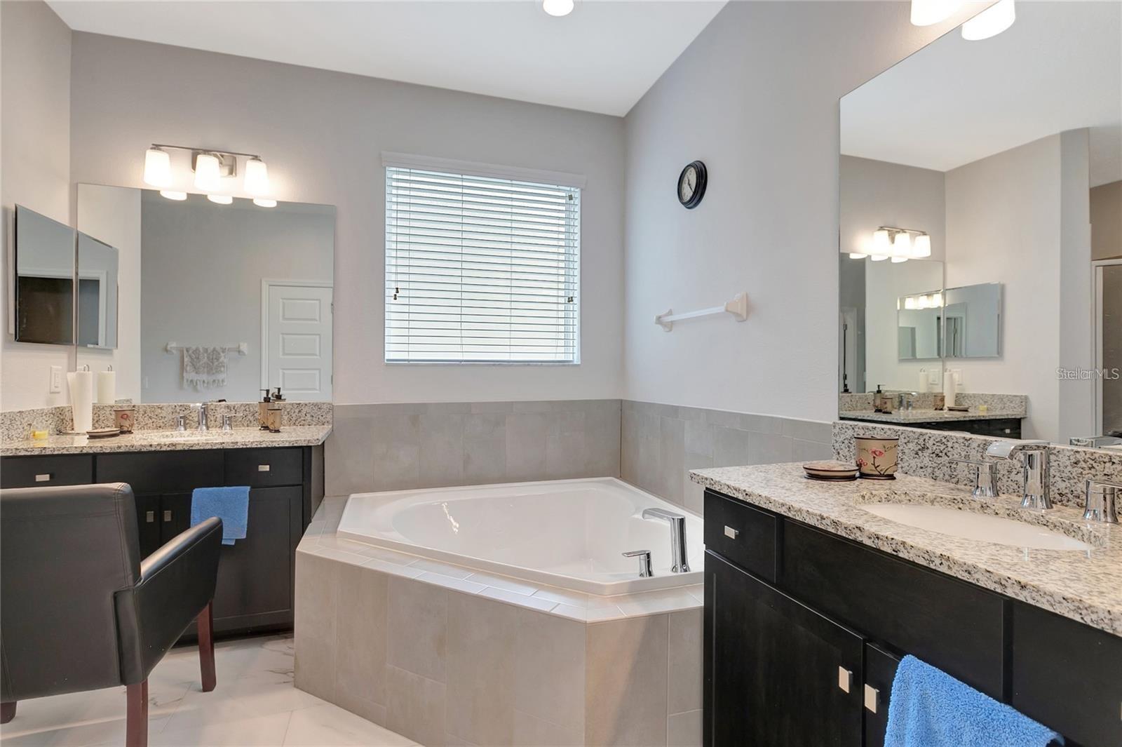 K-BAR RANCH-PCL D - Residential Lease
