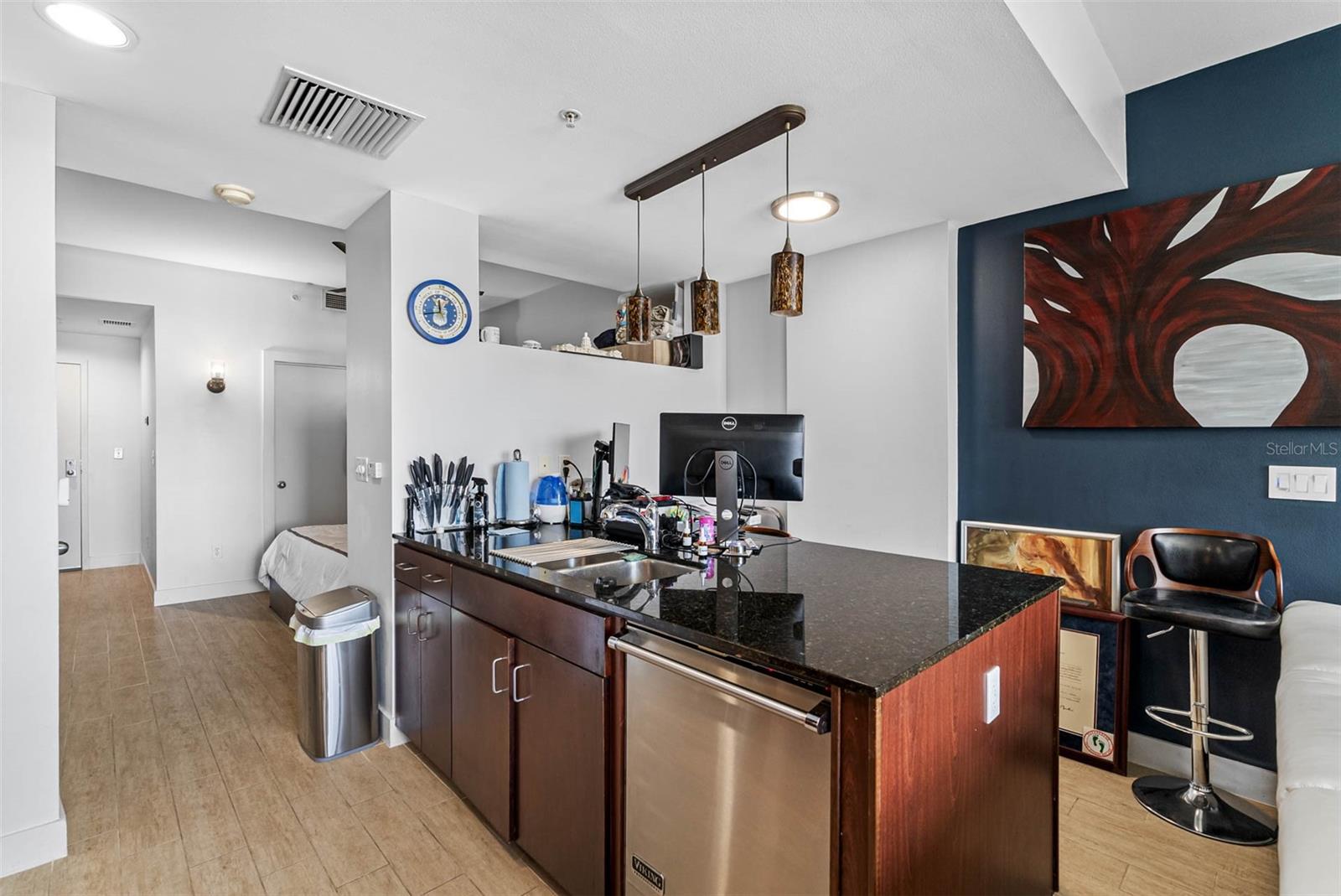 GRAND CENTRAL AT KENNEDY RESID - Residential