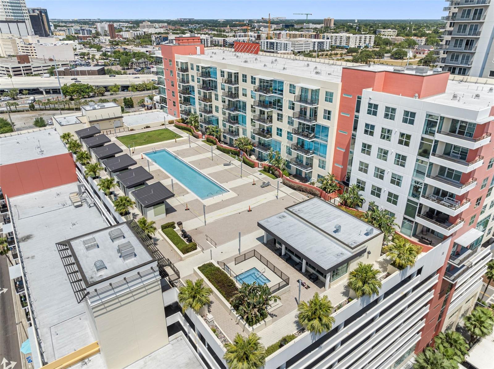 GRAND CENTRAL AT KENNEDY RESID - Residential