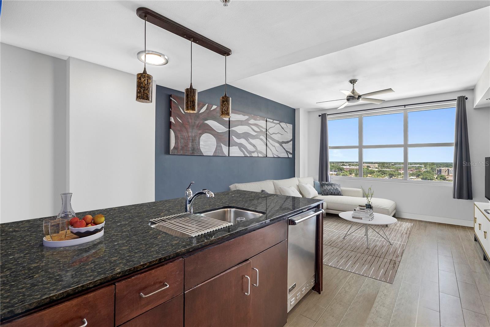 GRAND CENTRAL AT KENNEDY RESID - Residential