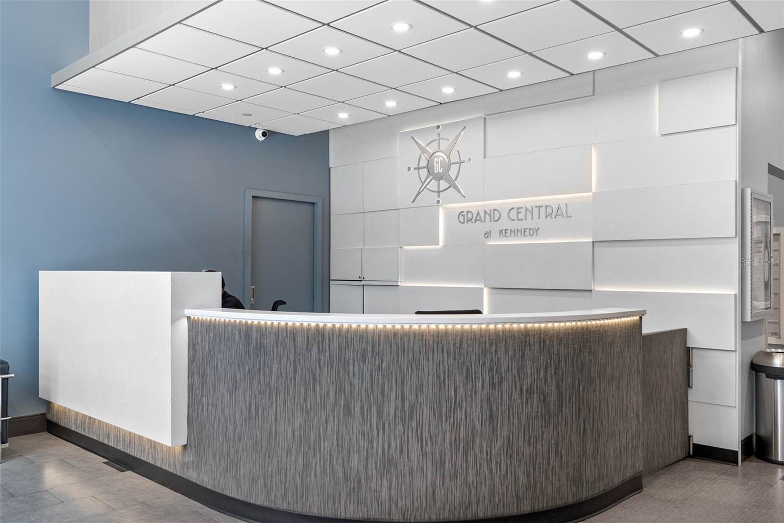 GRAND CENTRAL AT KENNEDY RESID - Residential