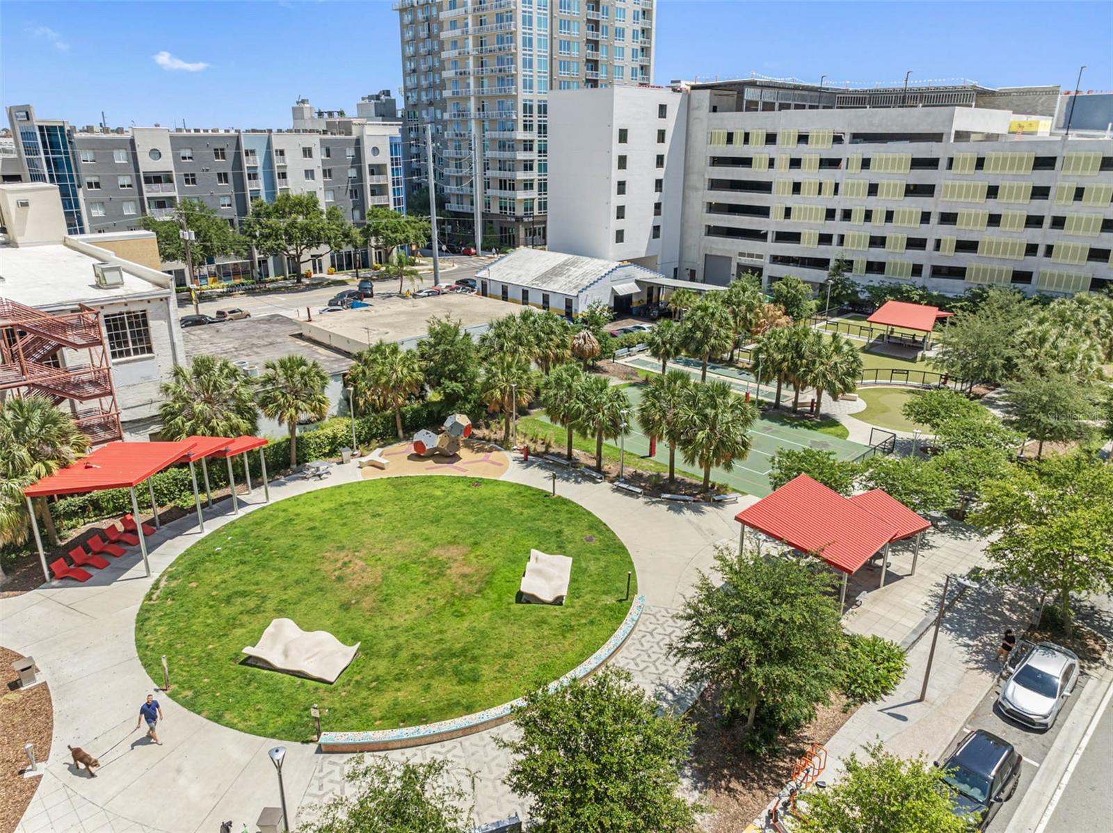 GRAND CENTRAL AT KENNEDY RESID - Residential
