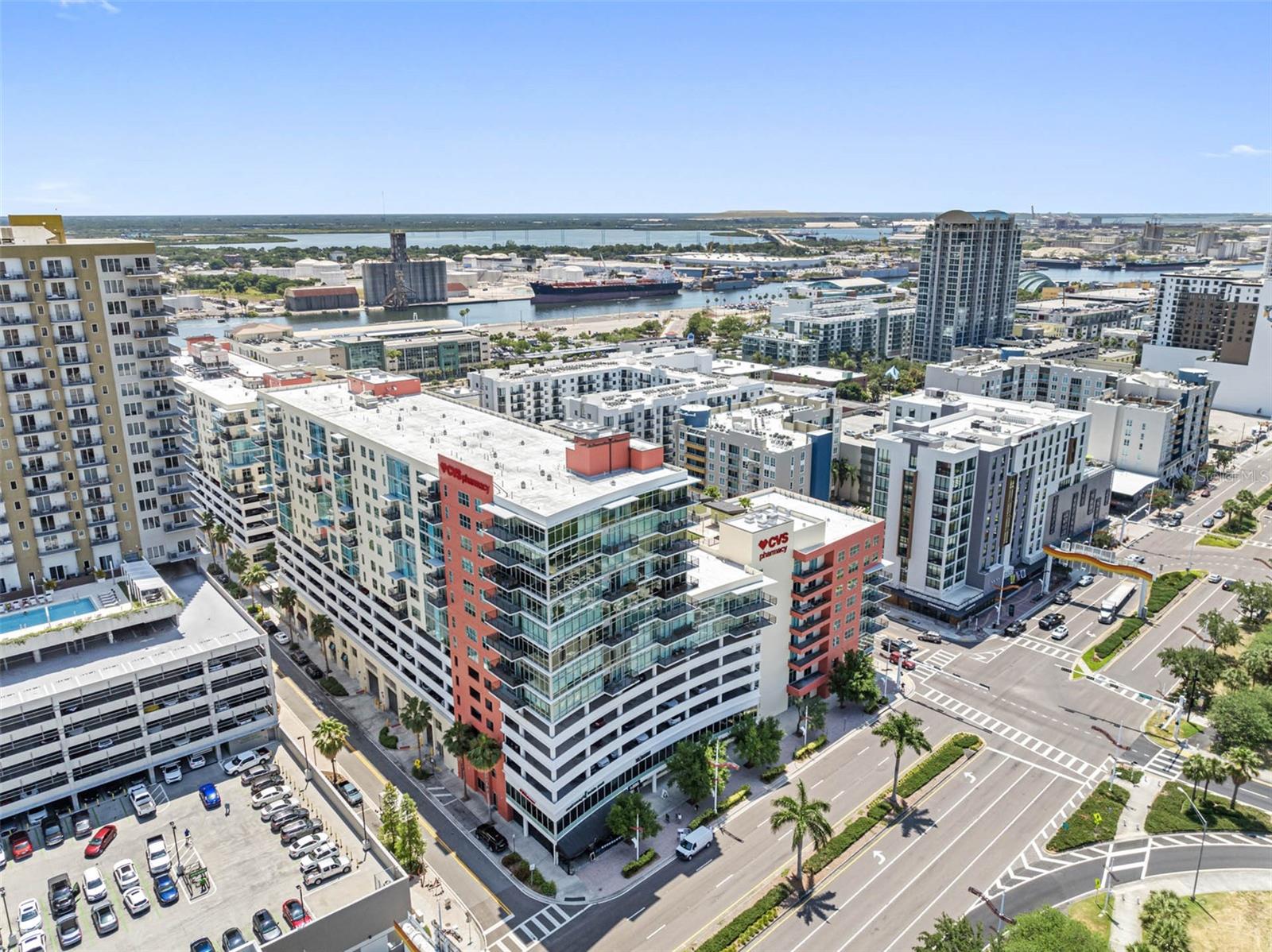 GRAND CENTRAL AT KENNEDY RESID - Residential