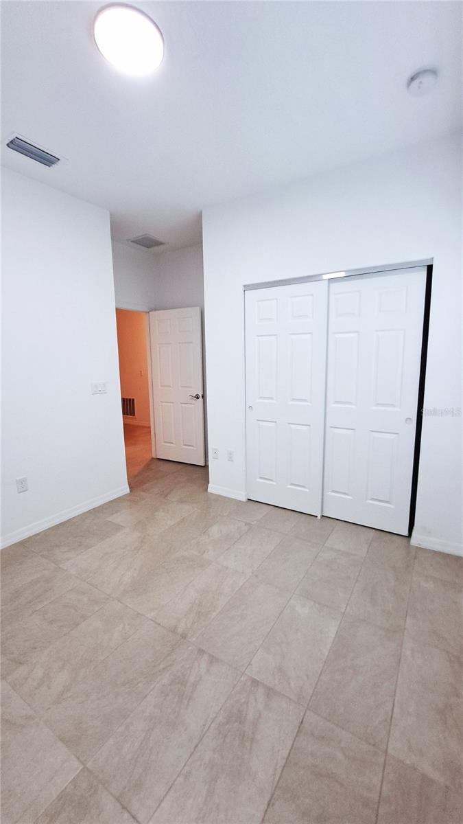 PALM COAST/EASTHAMPTON SEC 34 - Residential Lease
