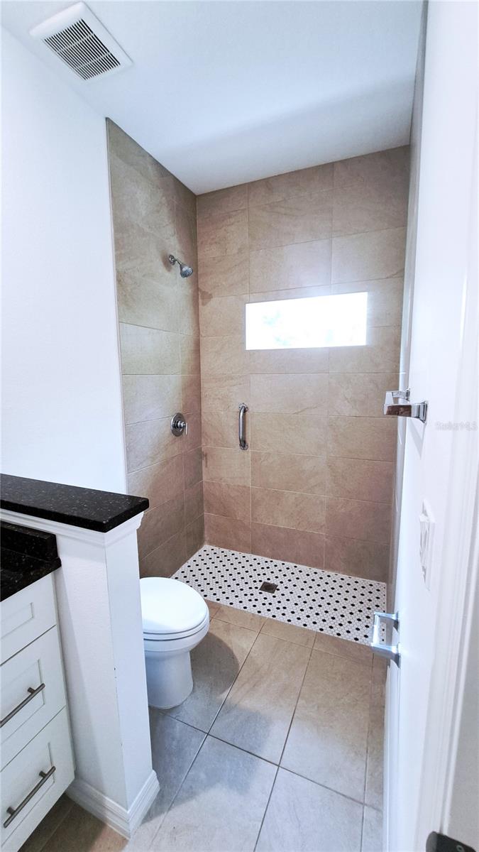 PALM COAST/EASTHAMPTON SEC 34 - Residential Lease