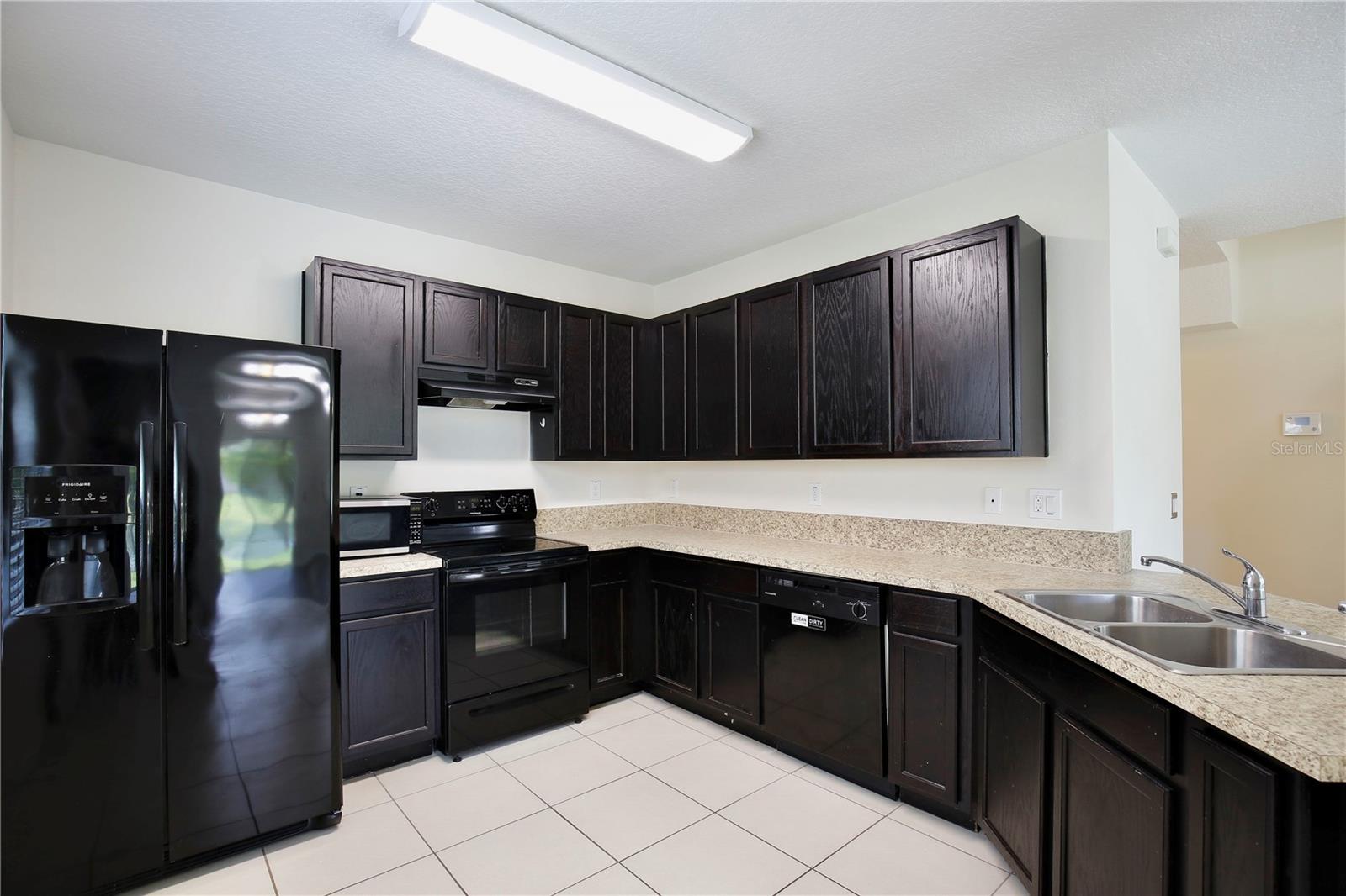 WESTWOOD CONDO II - Residential Lease