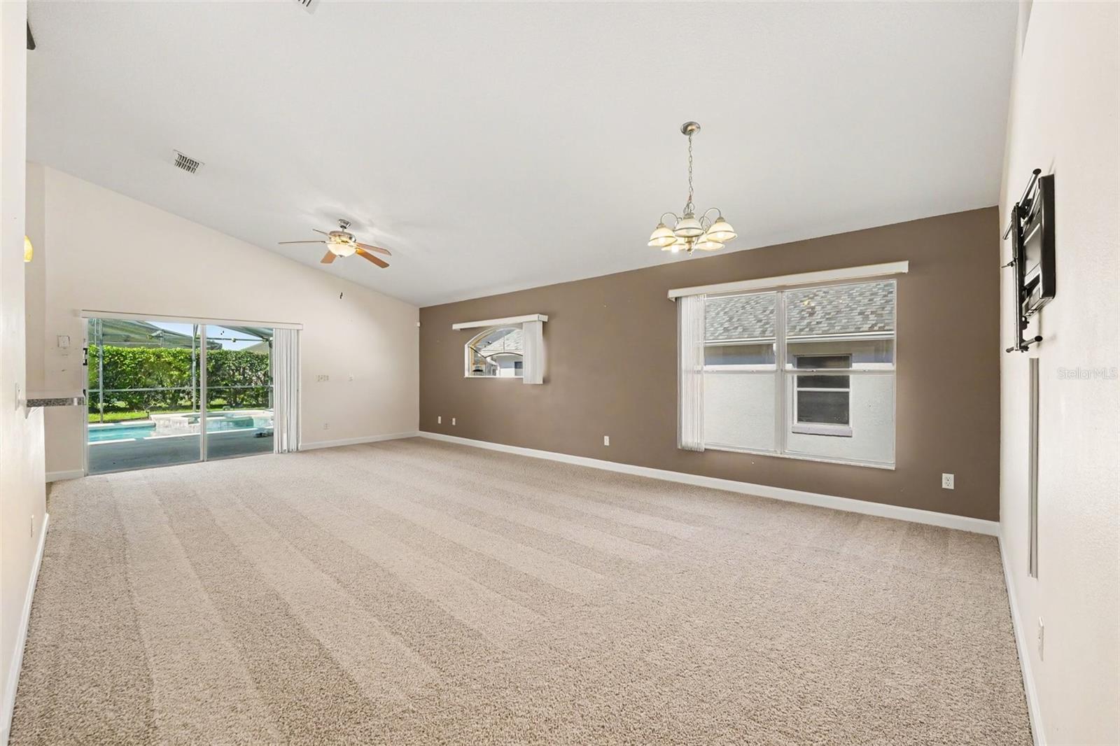 WEST STONEBRIDGE - Residential