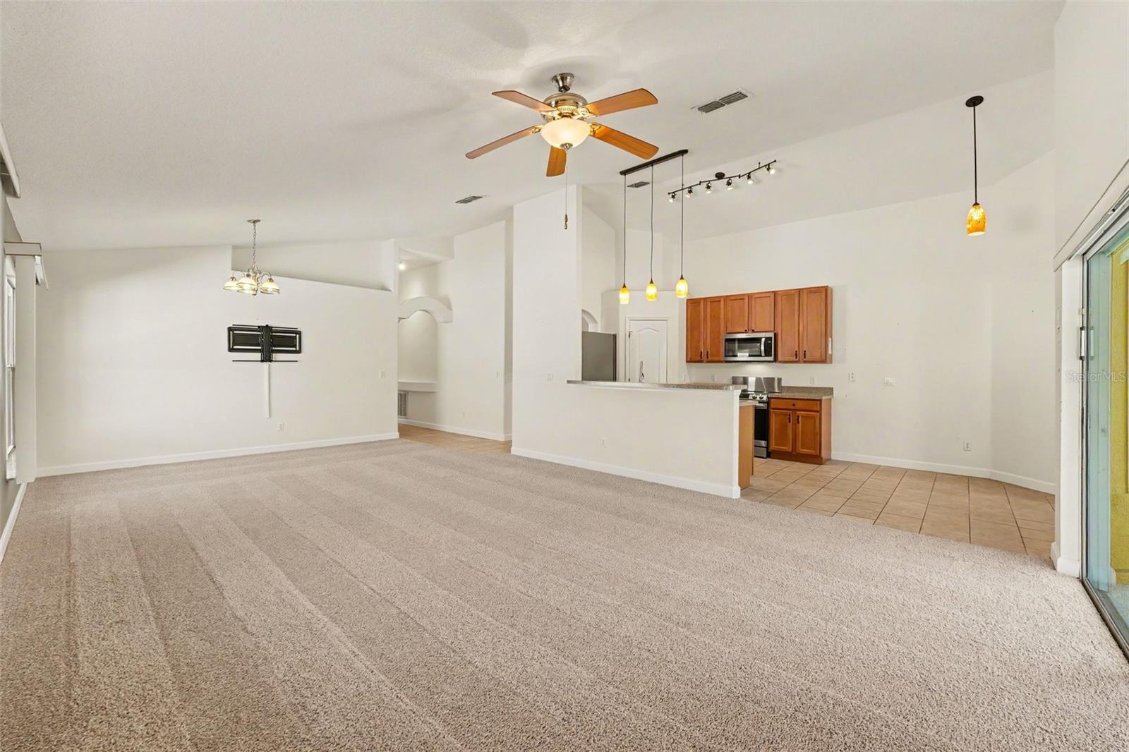 WEST STONEBRIDGE - Residential