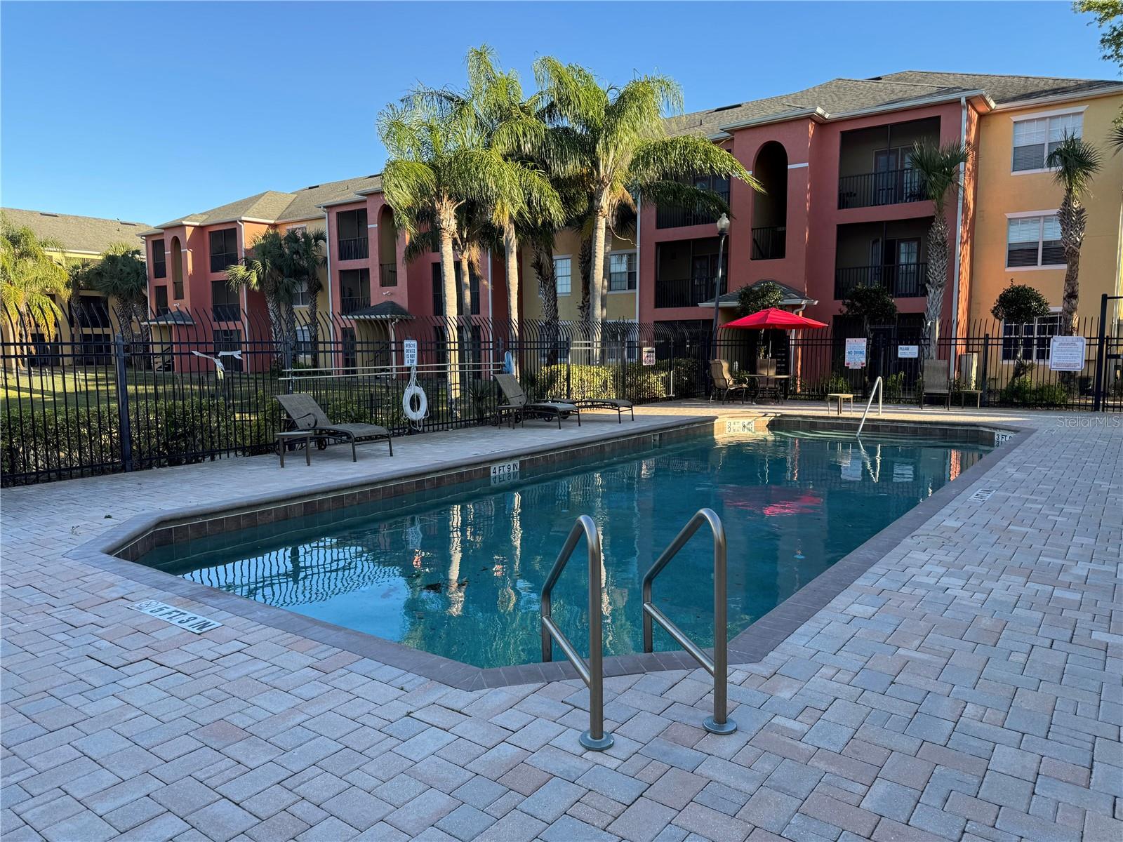PALMS VILLA RESIDENCES - Residential Lease