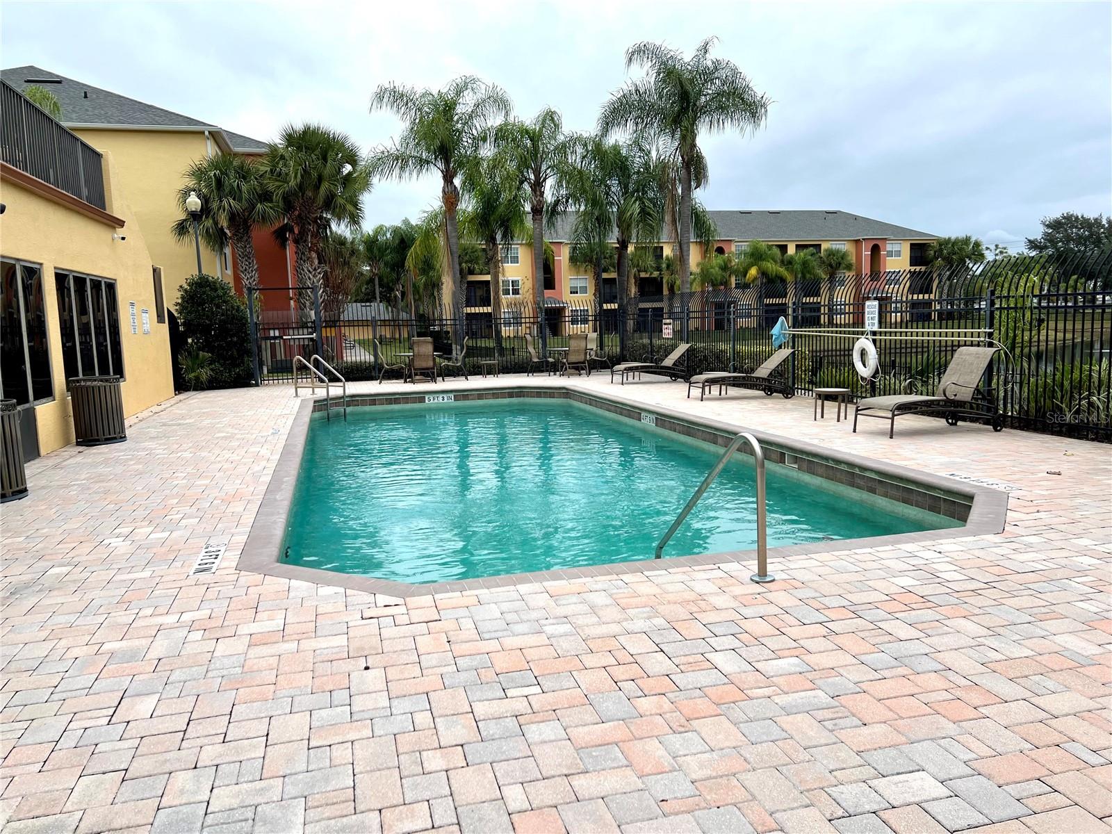 PALMS VILLA RESIDENCES - Residential Lease