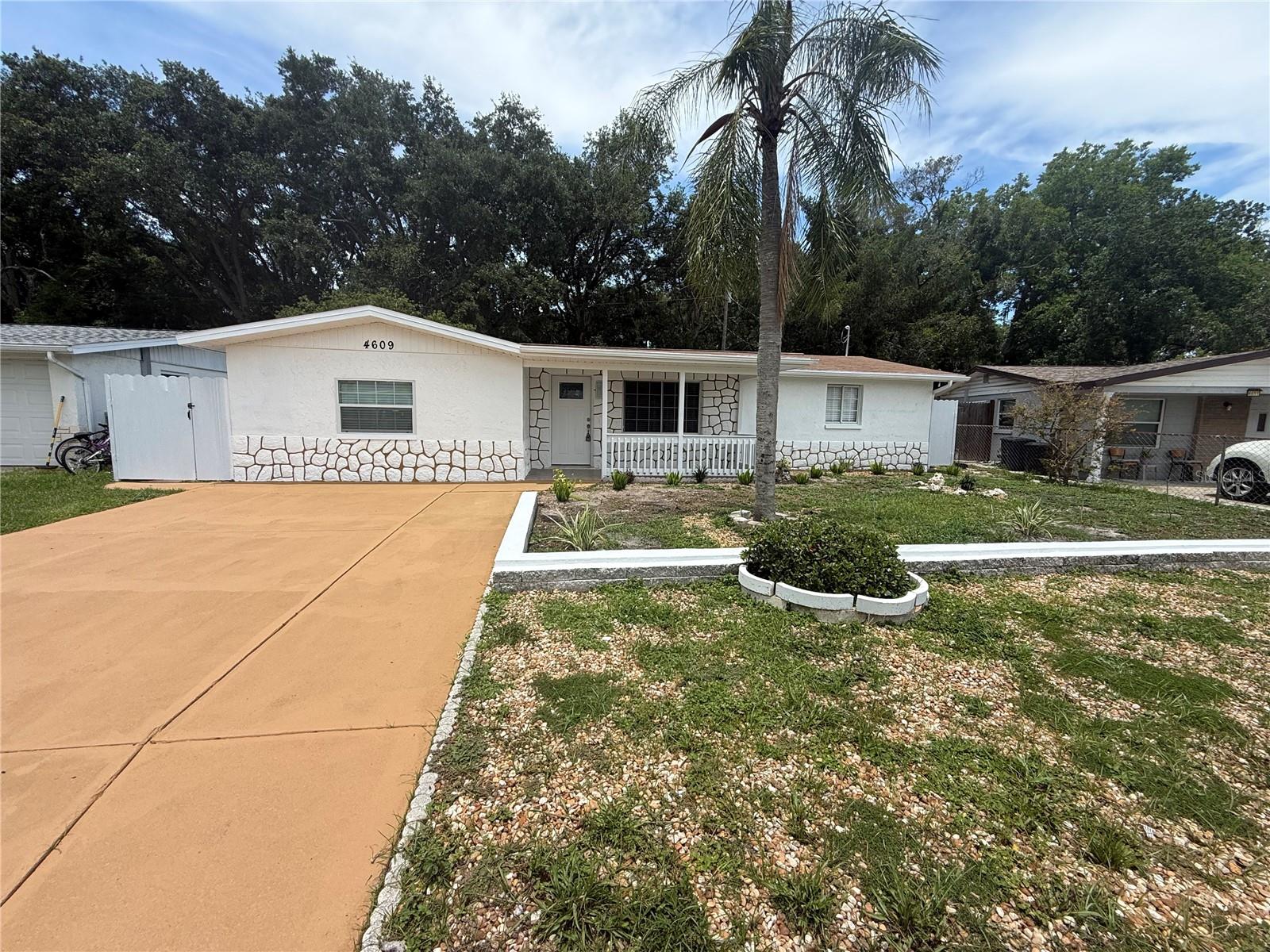 MELODIE HILLS - Residential