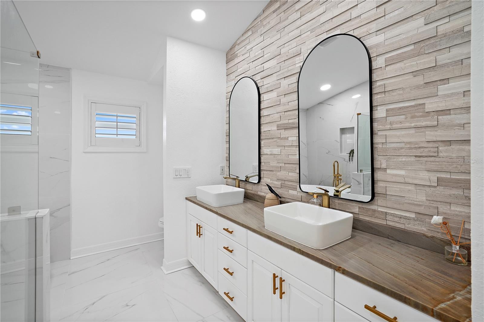 BAY POINT ESTATES 2ND ADD - Residential