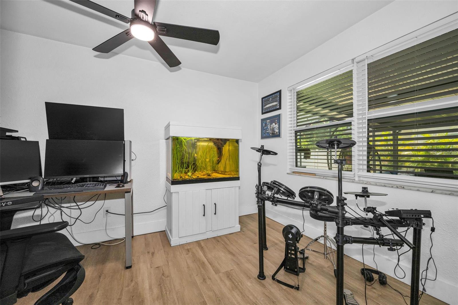 ANN PARK HEIGHTS - Residential