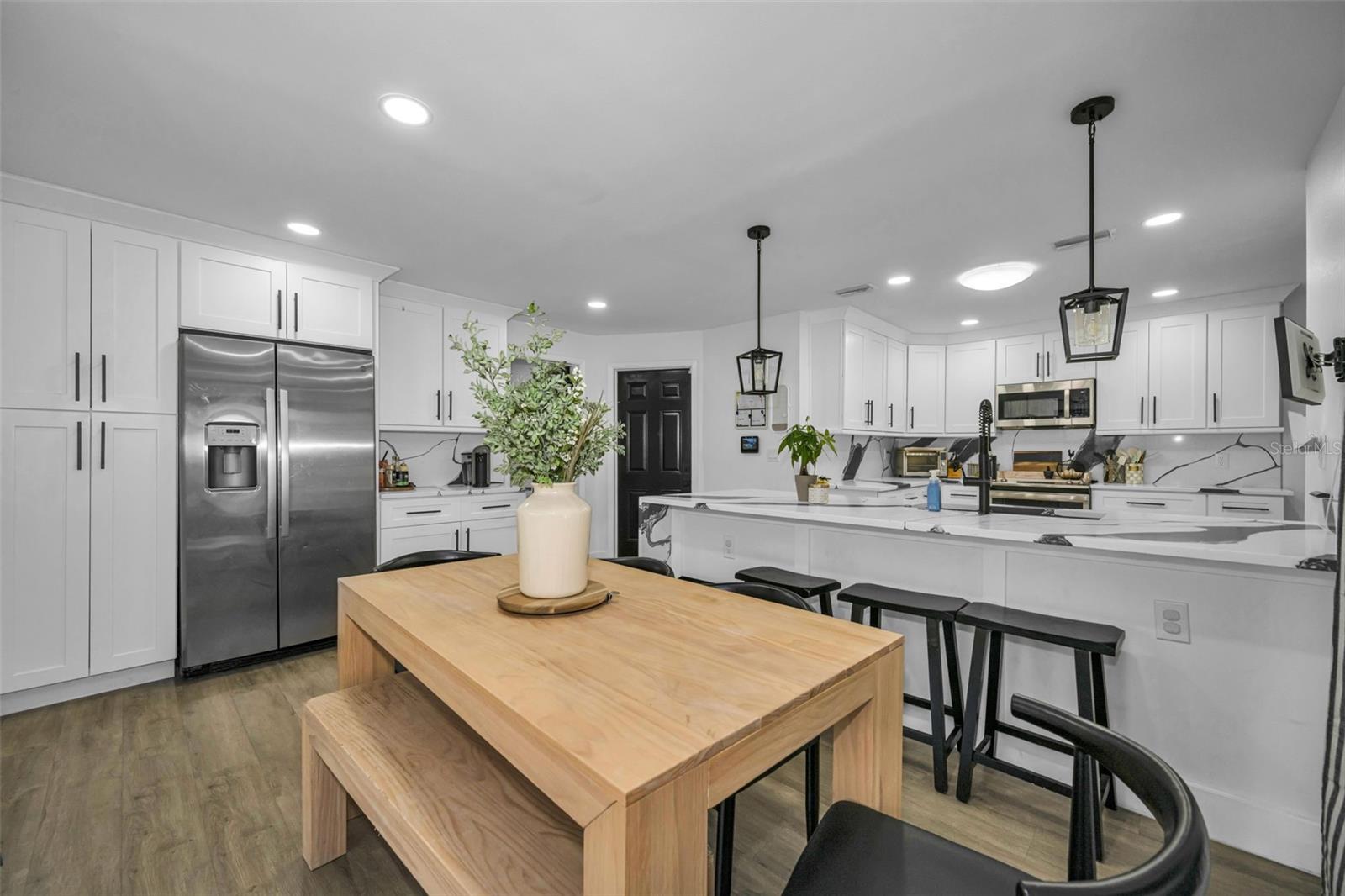ANN PARK HEIGHTS - Residential