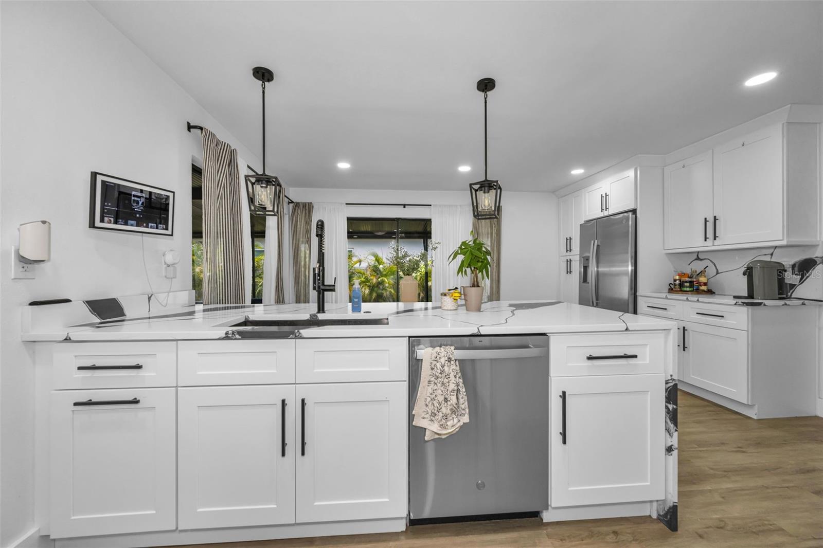 ANN PARK HEIGHTS - Residential