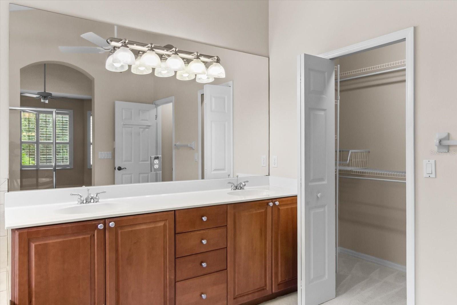 LAKEWOOD RANCH COUNTRY CLUB VILLAGE D 1 - Residential