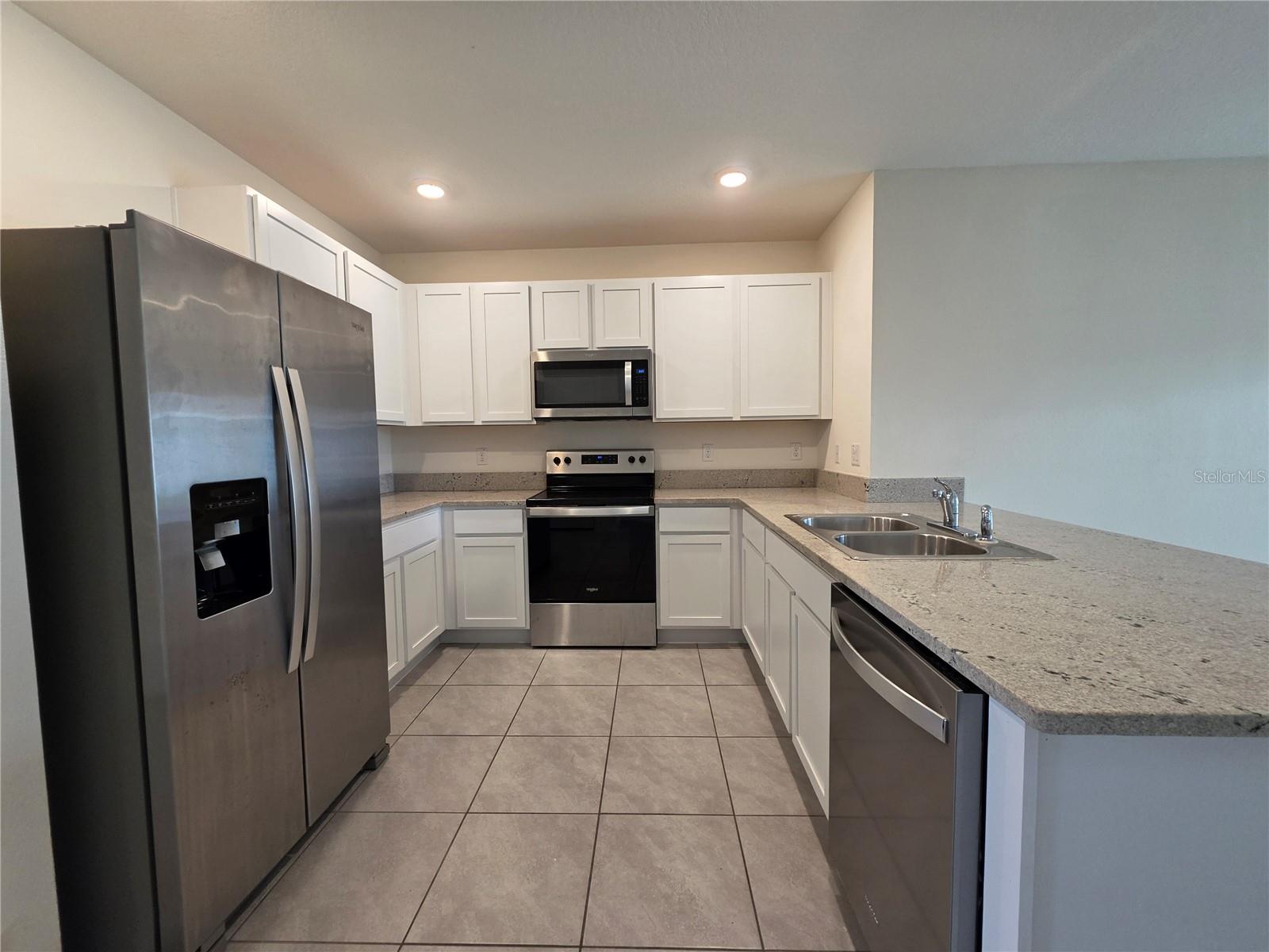 SOUTHSHORE BAY - Residential