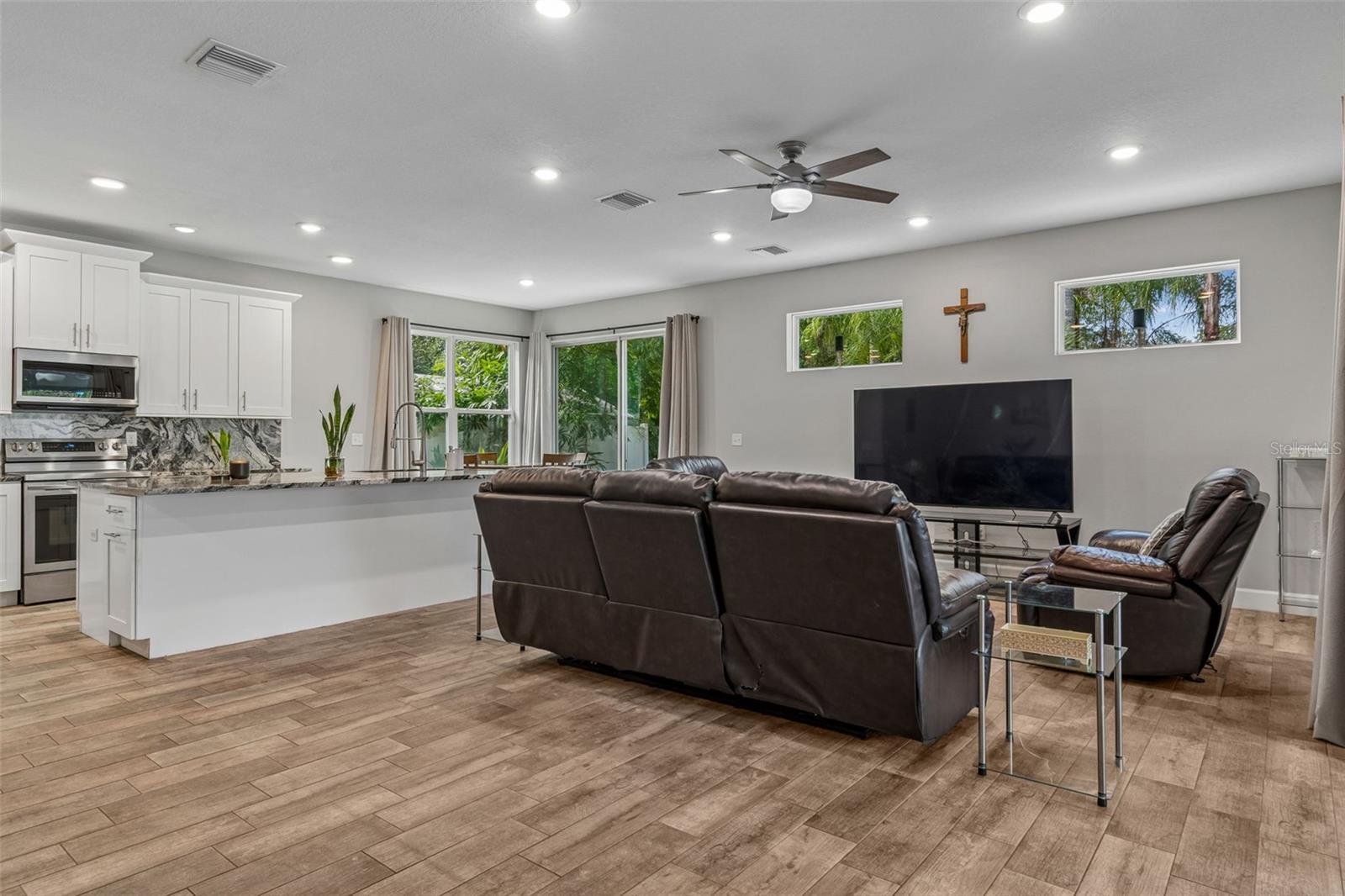 CYPRESS COVE SUB - Residential