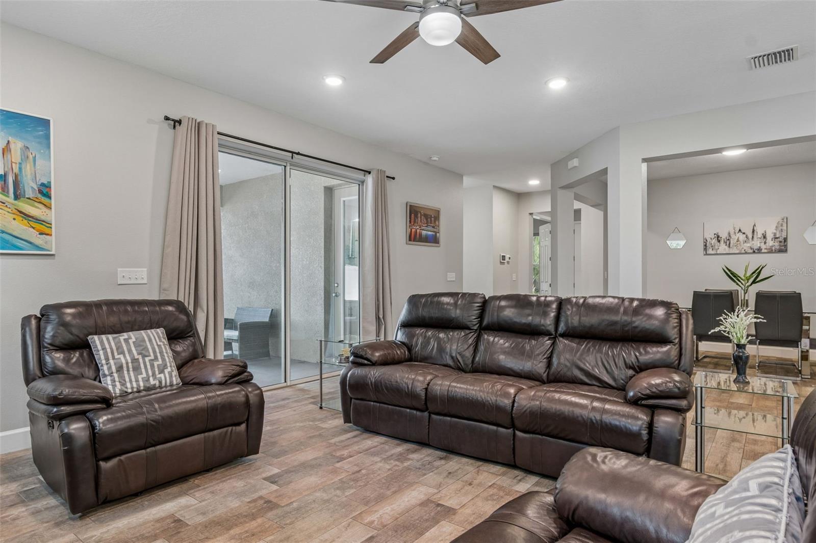 CYPRESS COVE SUB - Residential