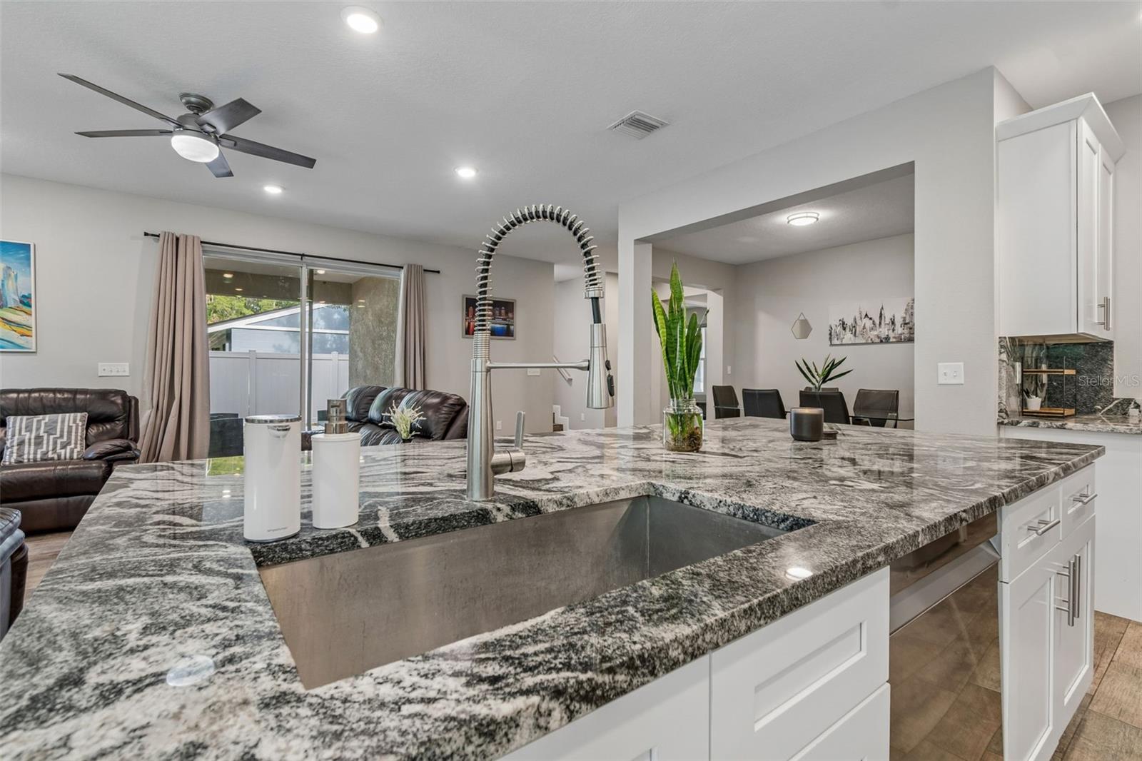 CYPRESS COVE SUB - Residential