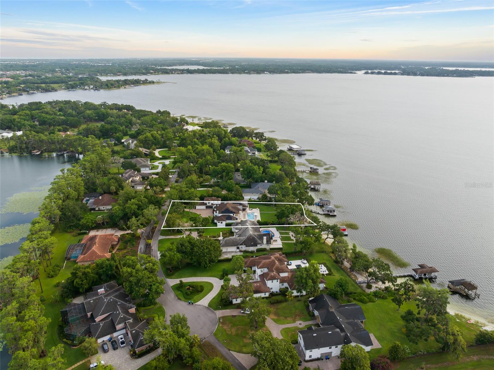 KELSO ON LAKE BUTLER - Residential