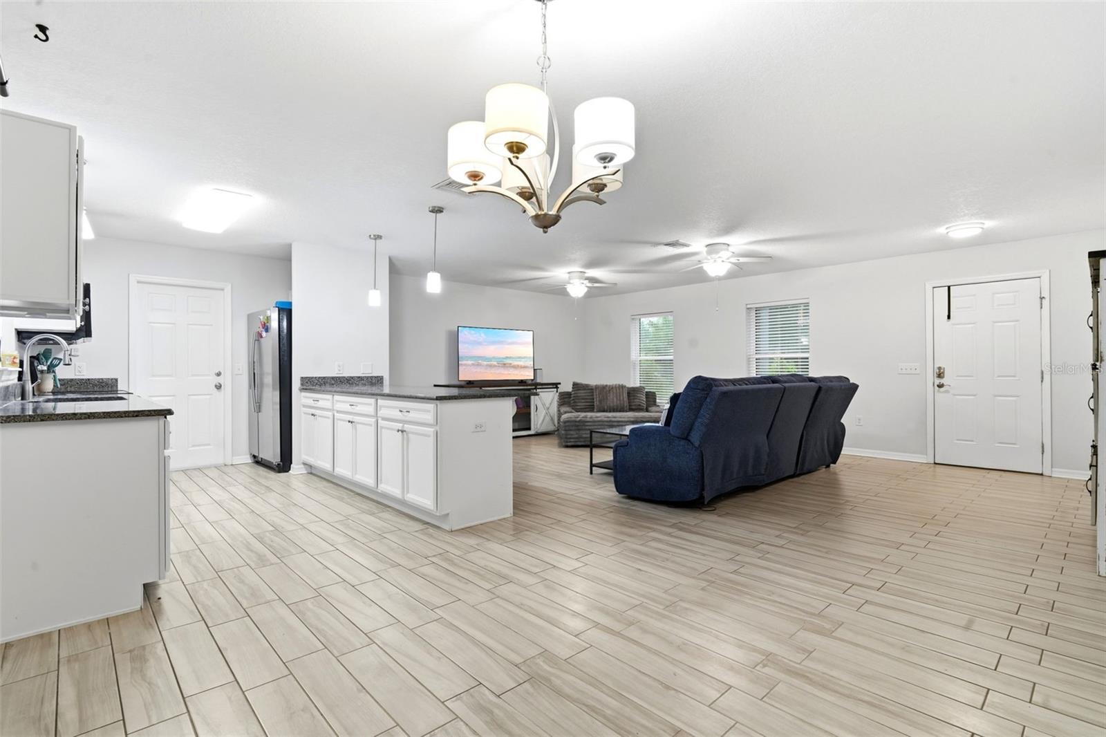 COLLEGE ARMS ESTATES - Residential