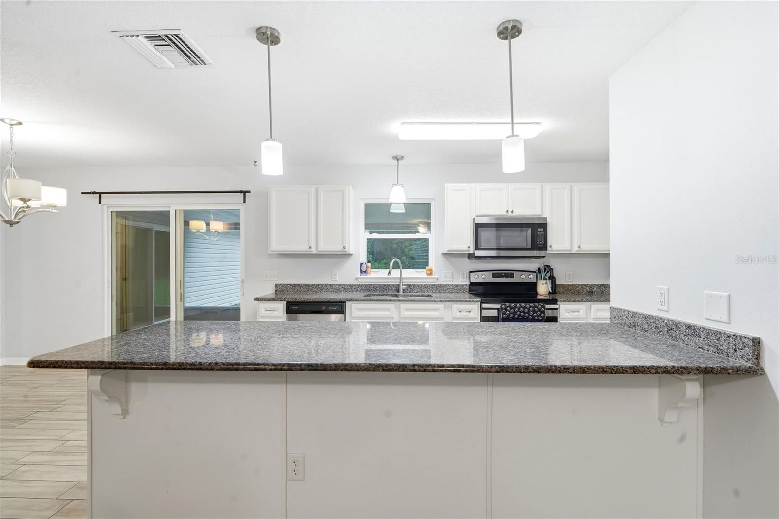 COLLEGE ARMS ESTATES - Residential