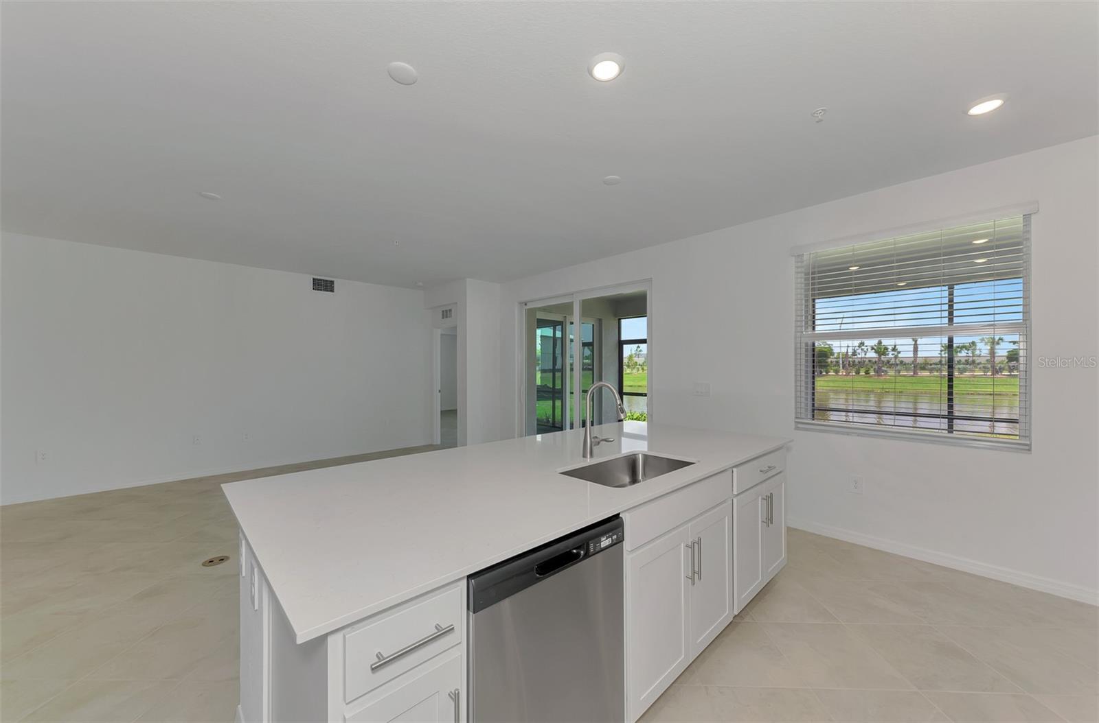 CALUSA COUNTRY CLUB - Residential