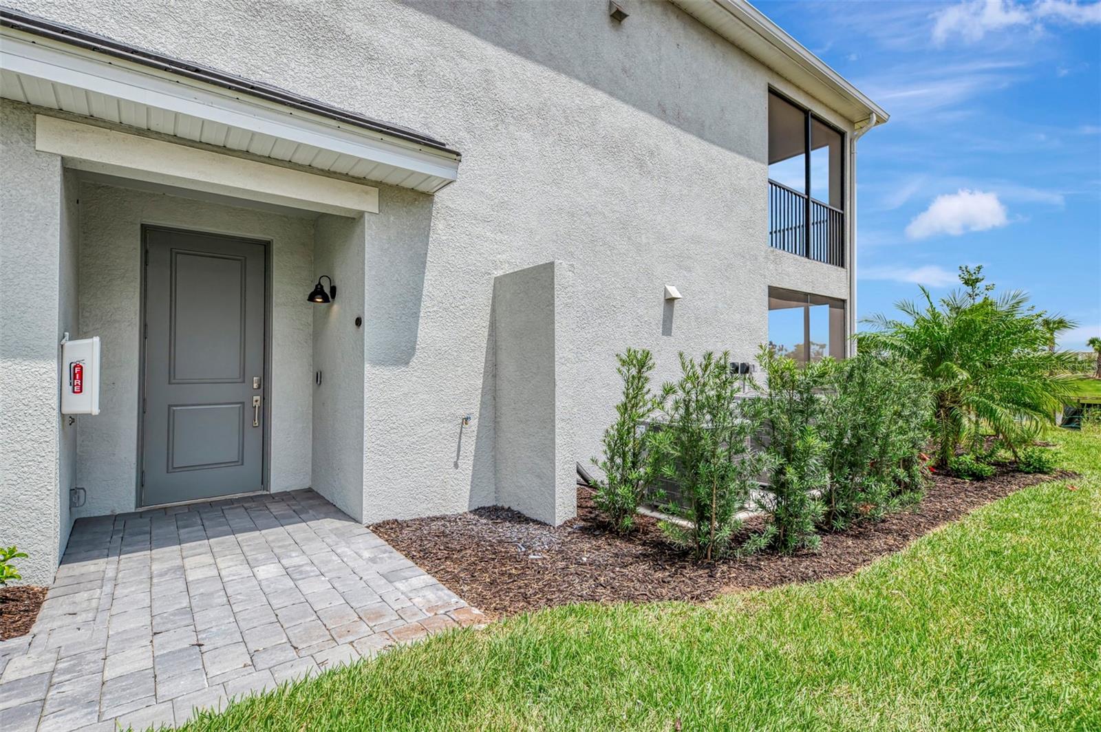 CALUSA COUNTRY CLUB - Residential