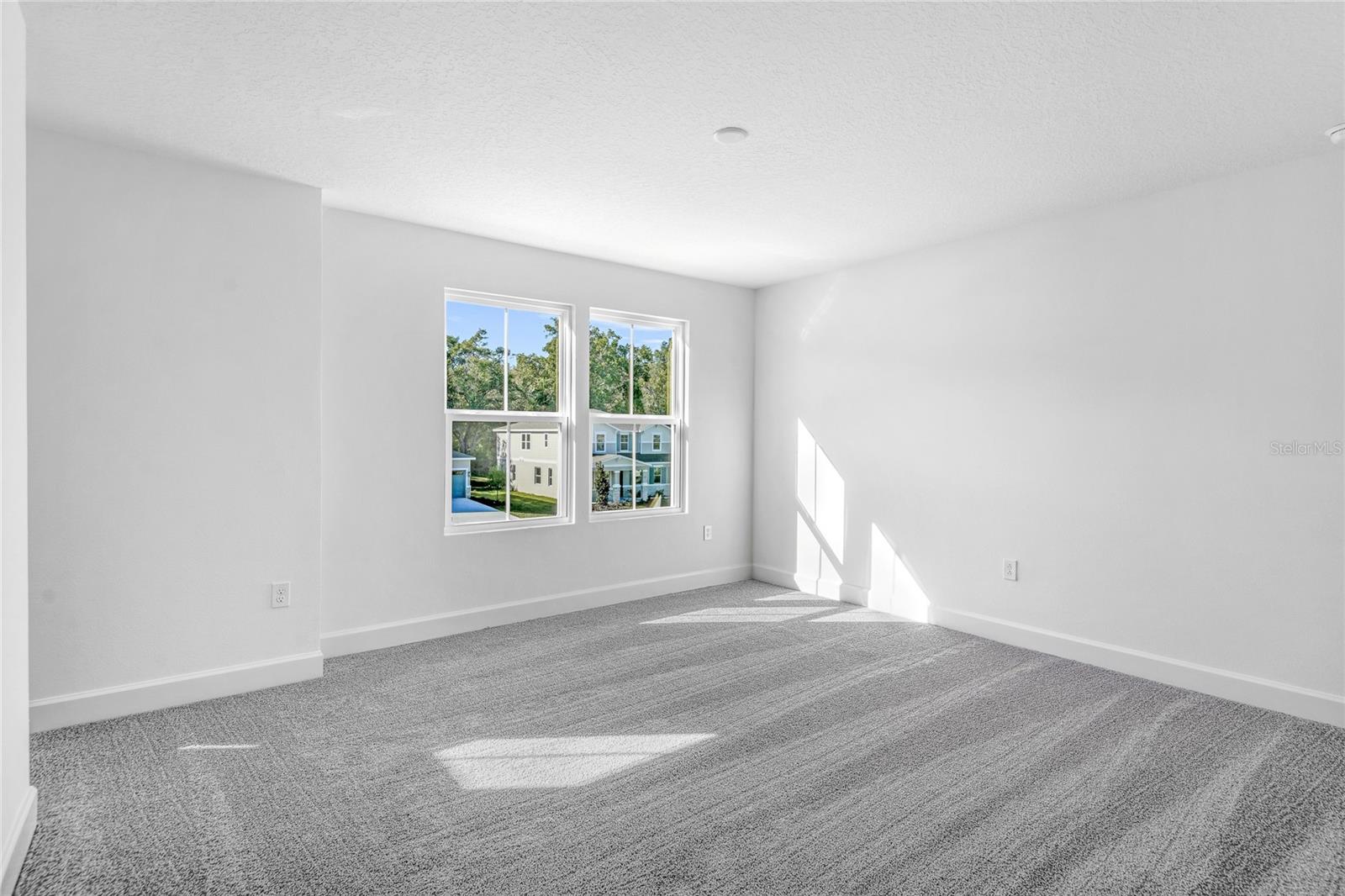 SEASONS AT WEKIVA RIDGE - Residential
