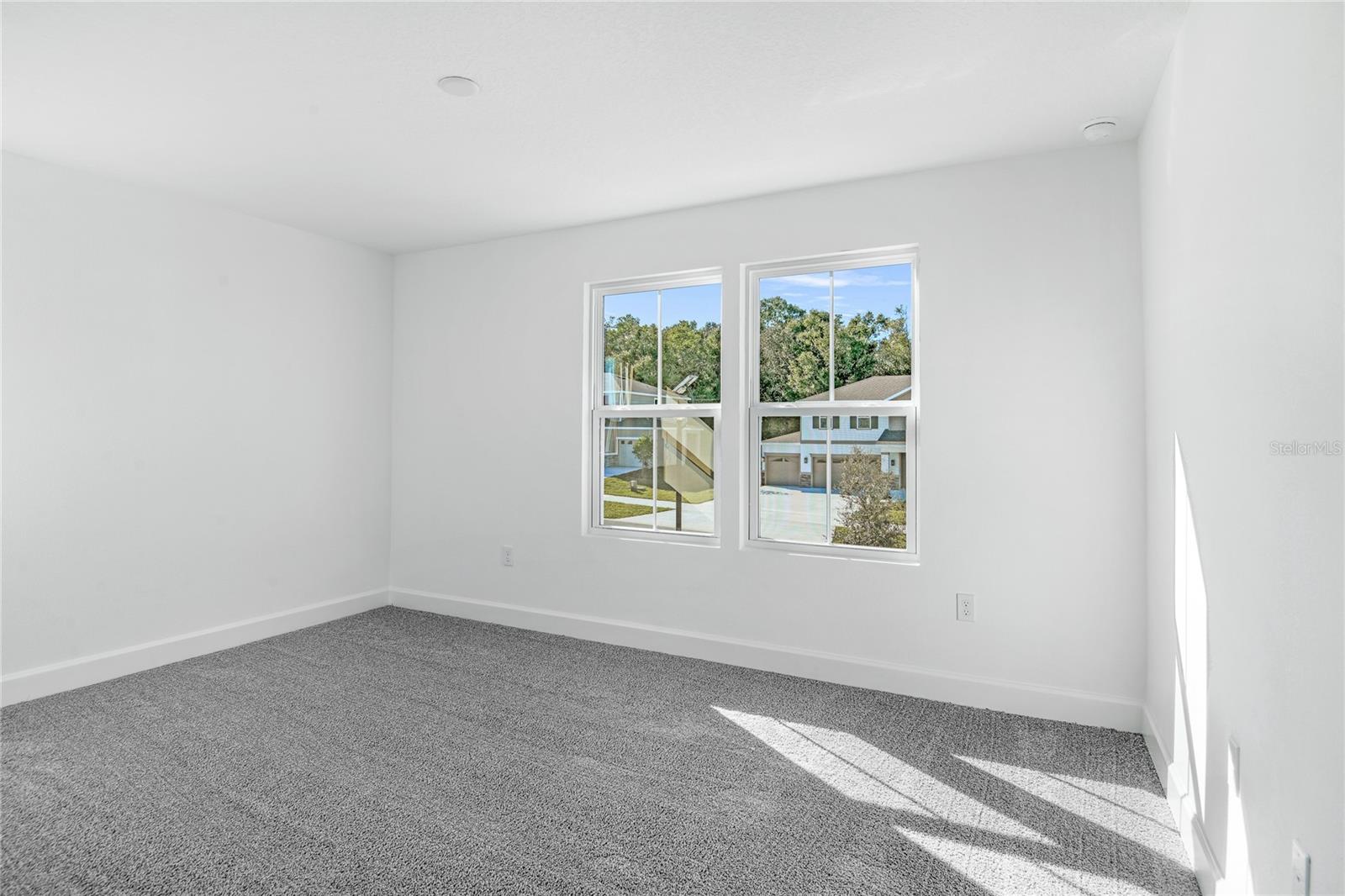 SEASONS AT WEKIVA RIDGE - Residential