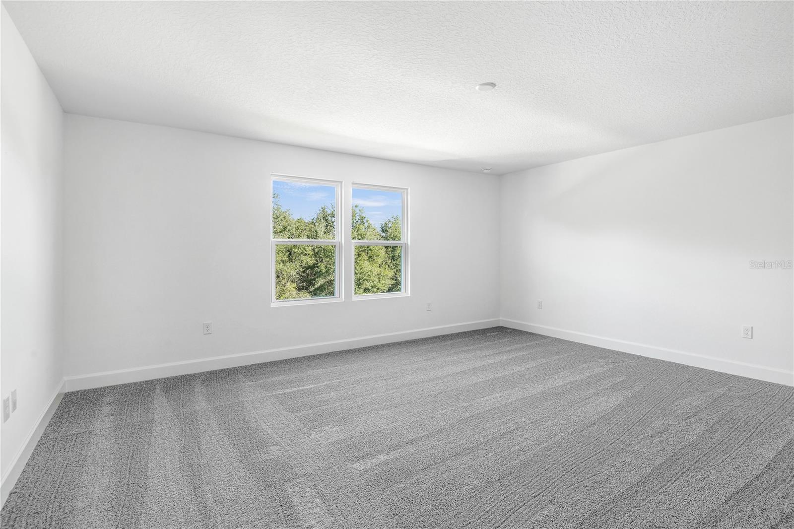 SEASONS AT WEKIVA RIDGE - Residential