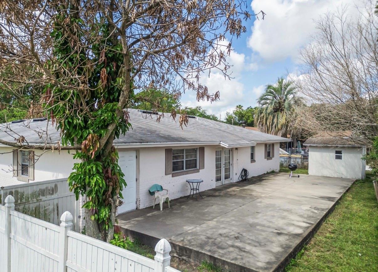 TOWN & COUNTRY ESTATES UNIT 1 - Residential