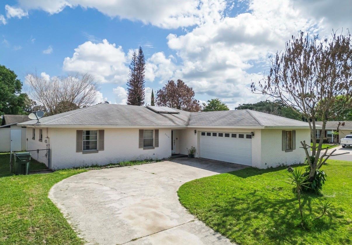 TOWN & COUNTRY ESTATES UNIT 1 - Residential